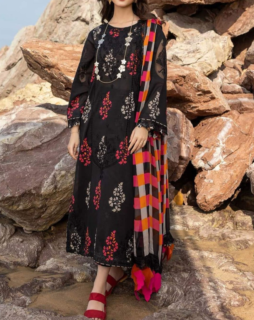 summer lawn collection	