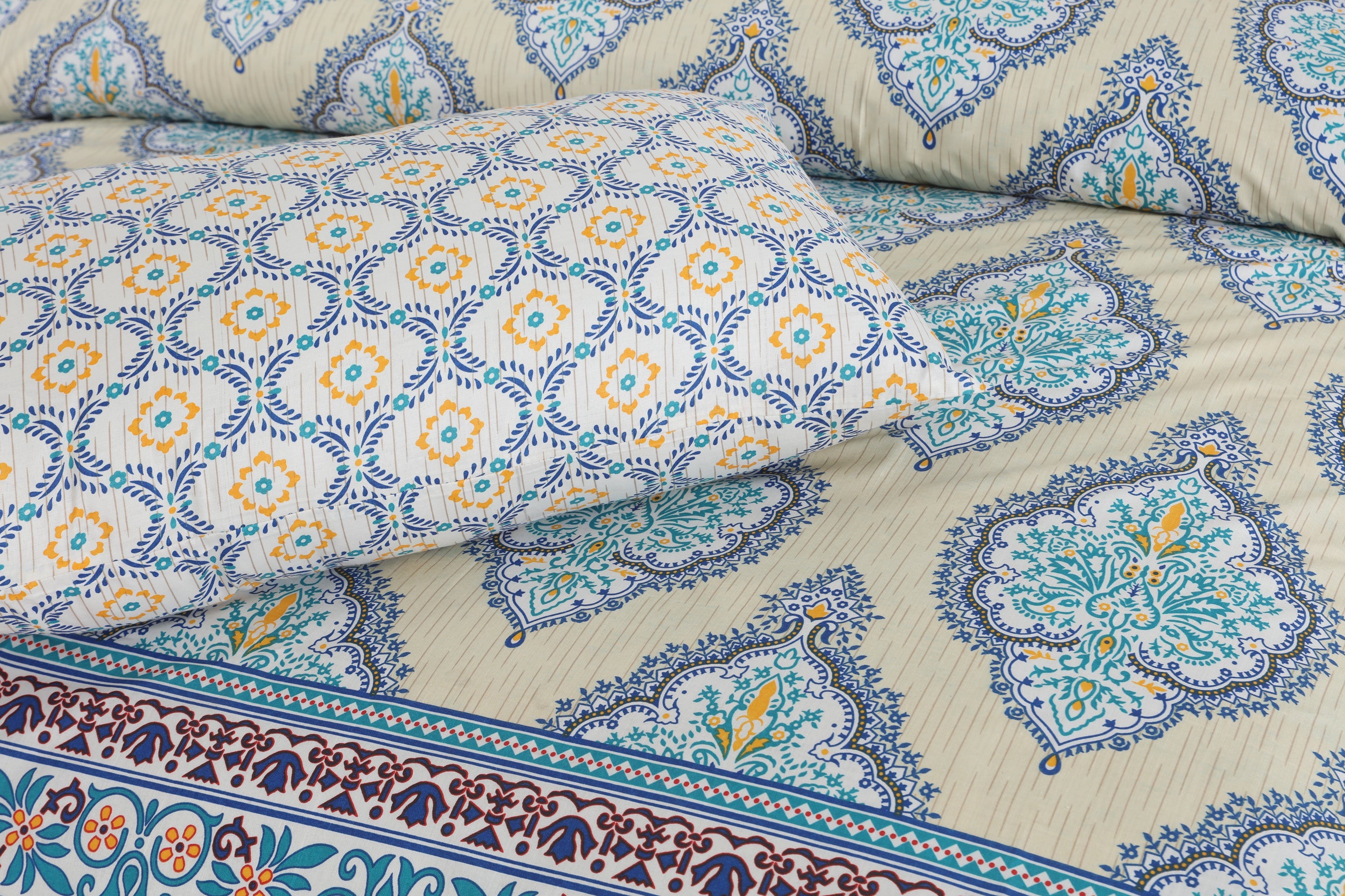 FL956 - BedSheet Set