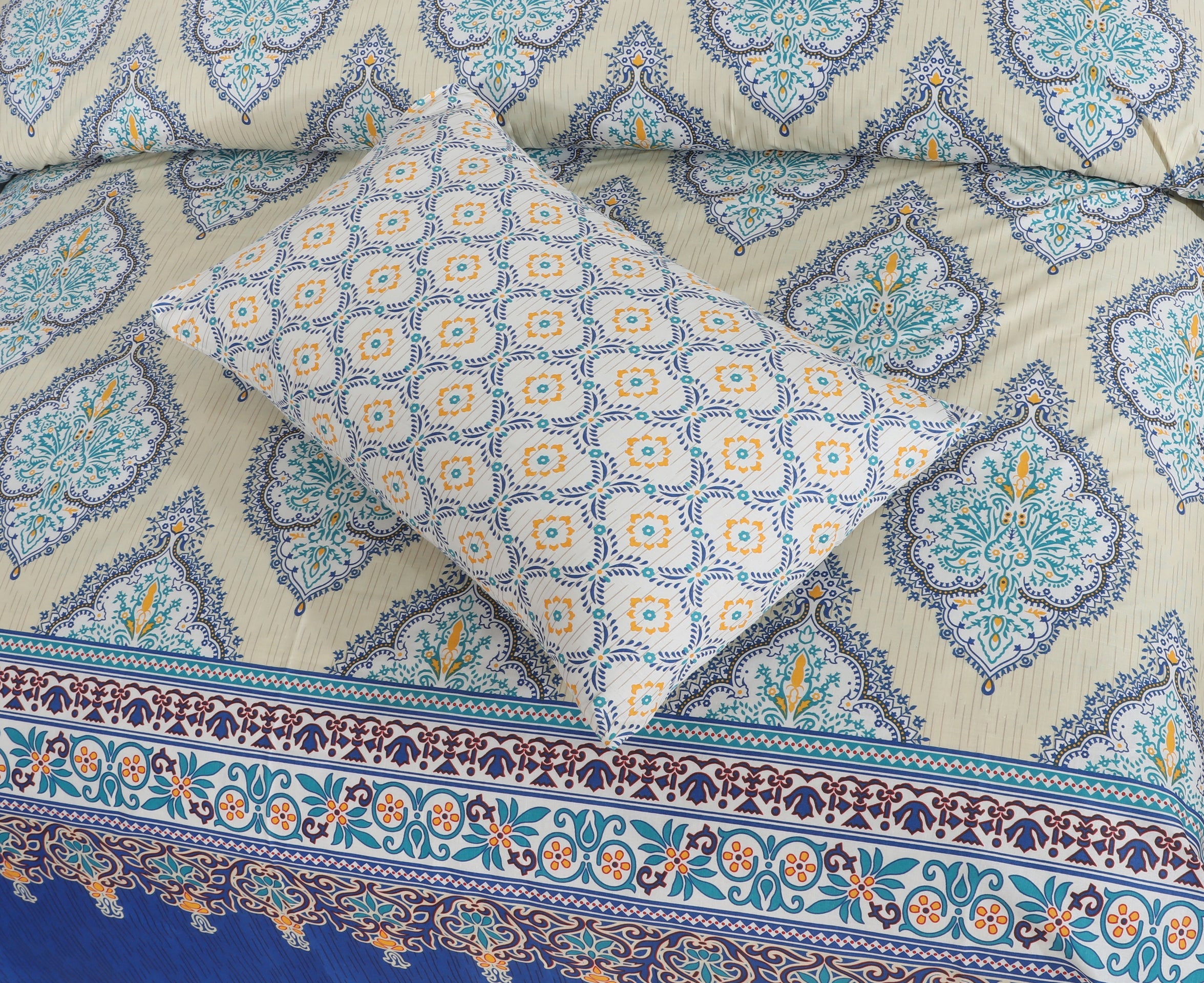 FL956 - BedSheet Set